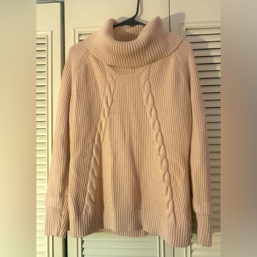 Calvin Klein Knit Sweater Turtle Kneck Women’s Size Medium/Large light pink